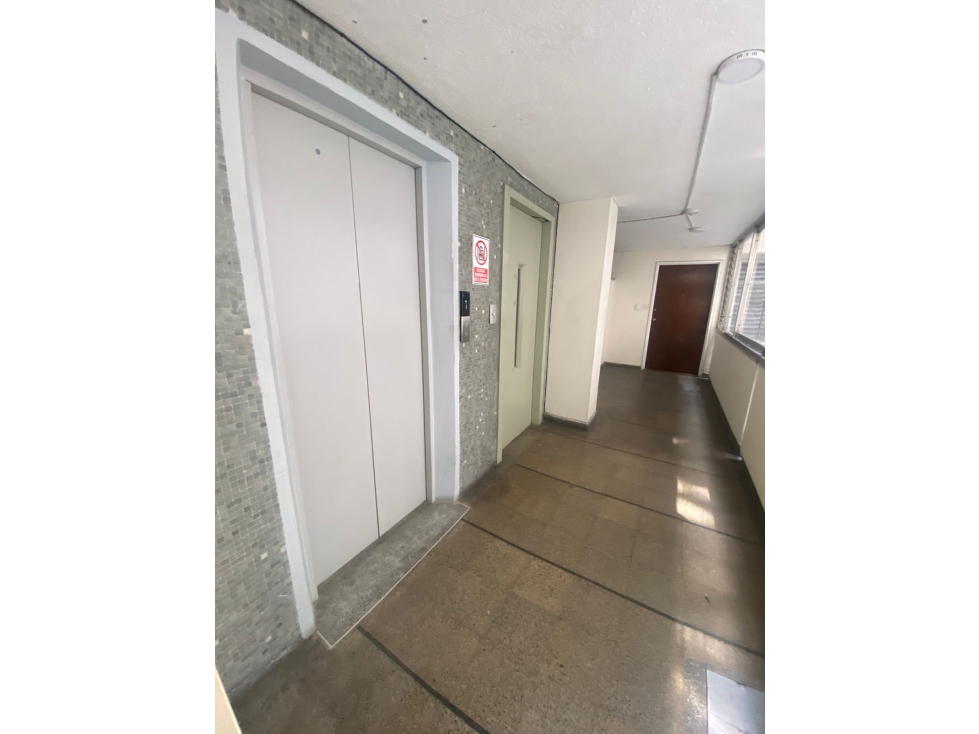 Oportunidad de Inversión: 227 Mts2 con Gran Terraza a $390M centro — foto 3