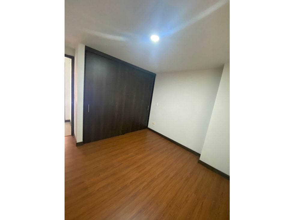 Apartamento Exclusivo en Venta a 1 Cuadra del Parque Principal La Ceja — foto 5