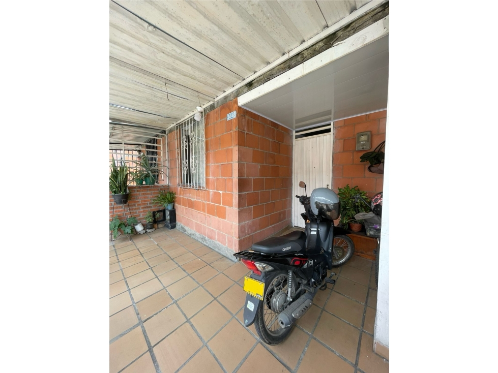 SE VENDE HERMOSA CASA EN BOSQUES DEL EDÉN PALMIRA