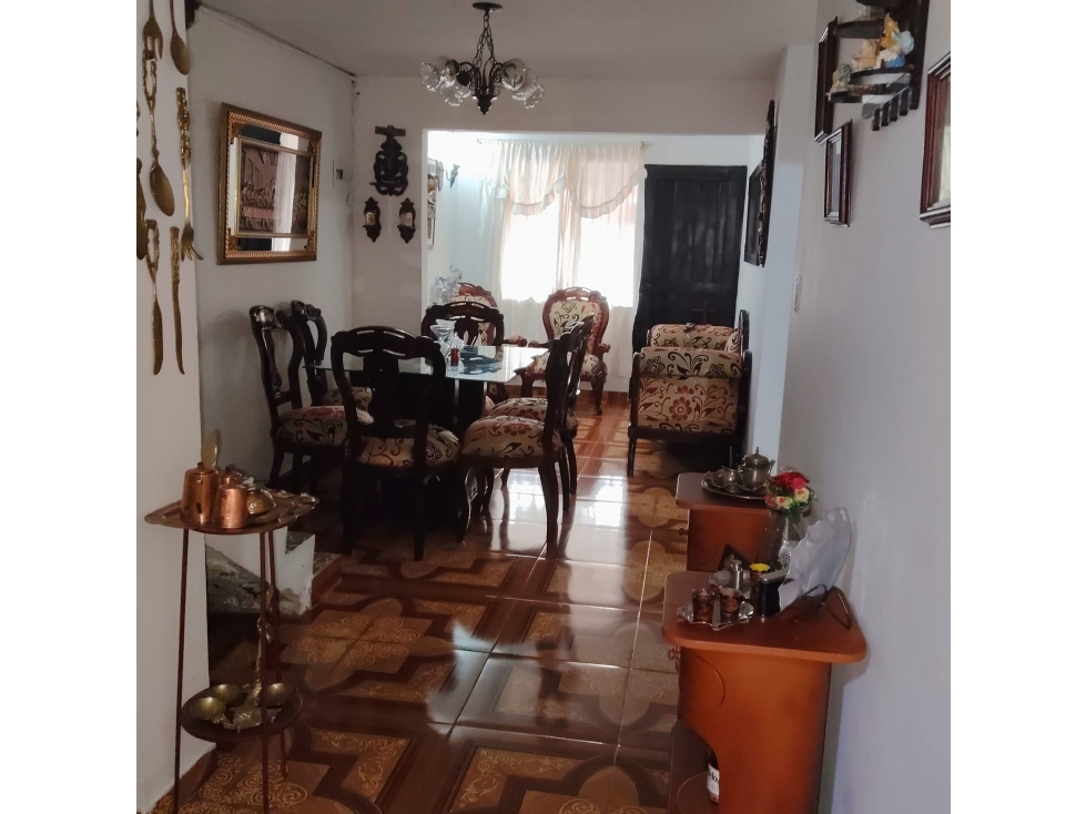 CASA EN EL SEMBRADOR