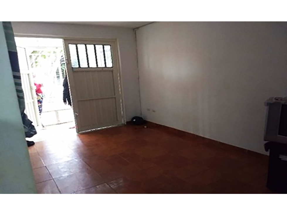 SE VENDE CASA BIFAMILIAR EL SEMBRADOR — foto 3