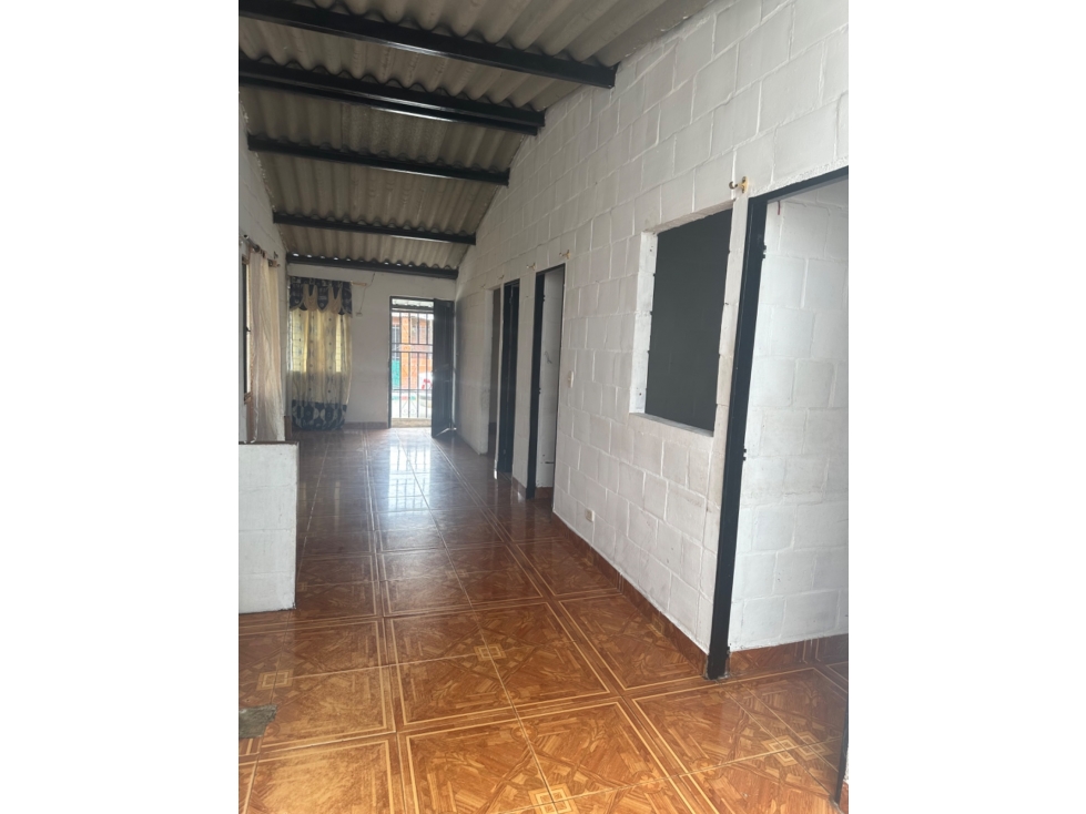SE VENDE CASA EN BARRIO PALMA REAL PALMIRA — foto 3