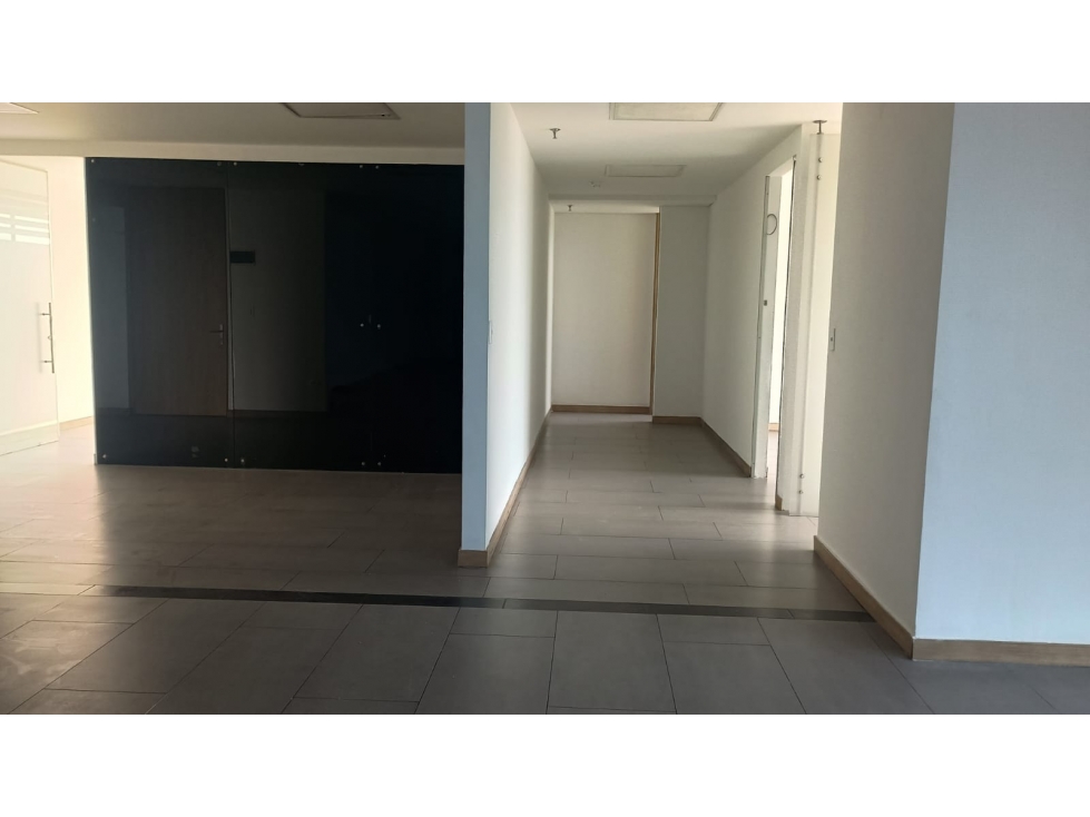 Se renta oficina en Los Alpes Pereira — foto 2