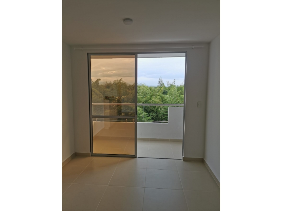 Se vende apartamento en Galicia Pereria — foto 2