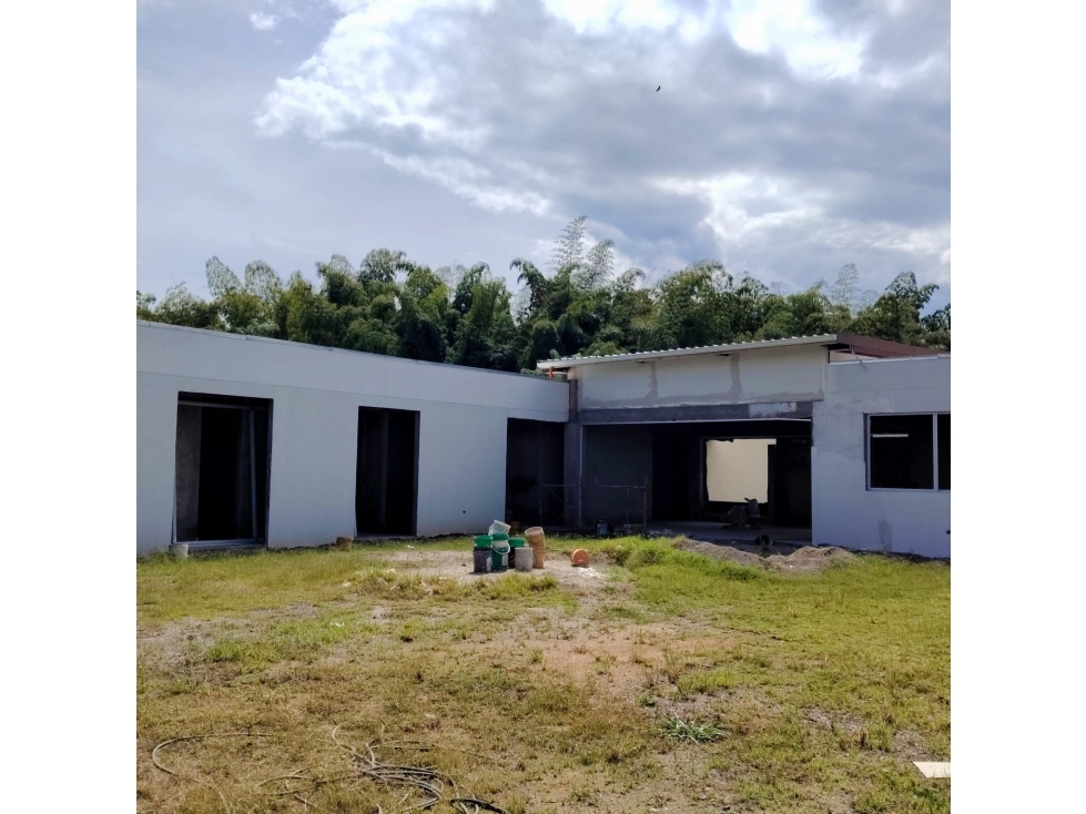 Se vende casa campestre Cerritos nueva en obra gris — foto 2