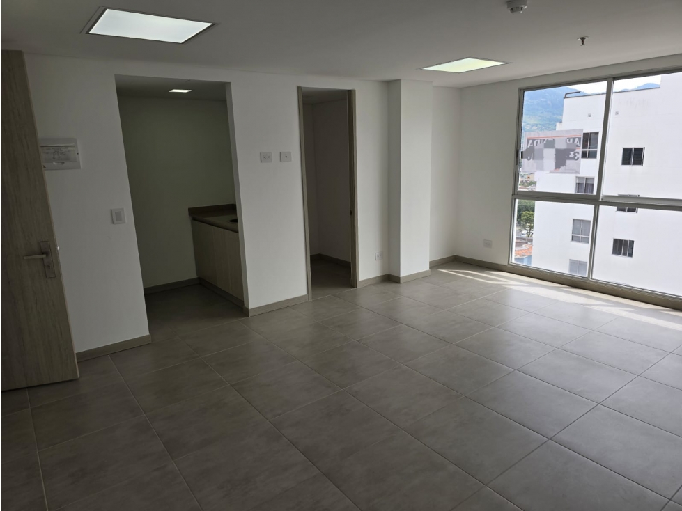 Se vende oficina en Los Alamos Pereira