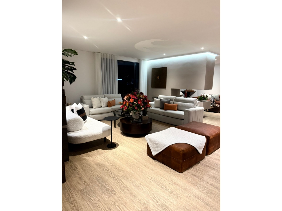 Se vende apartamento en Pinares Pereira - 1