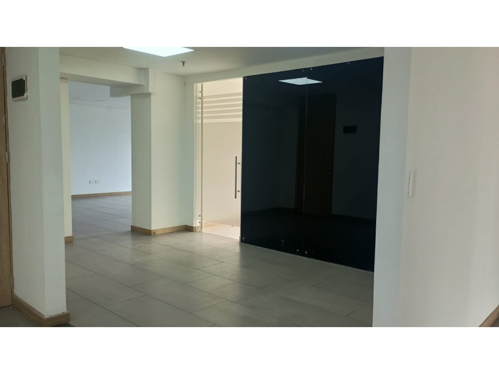 Se renta oficina en Los Alpes Pereira — foto 3
