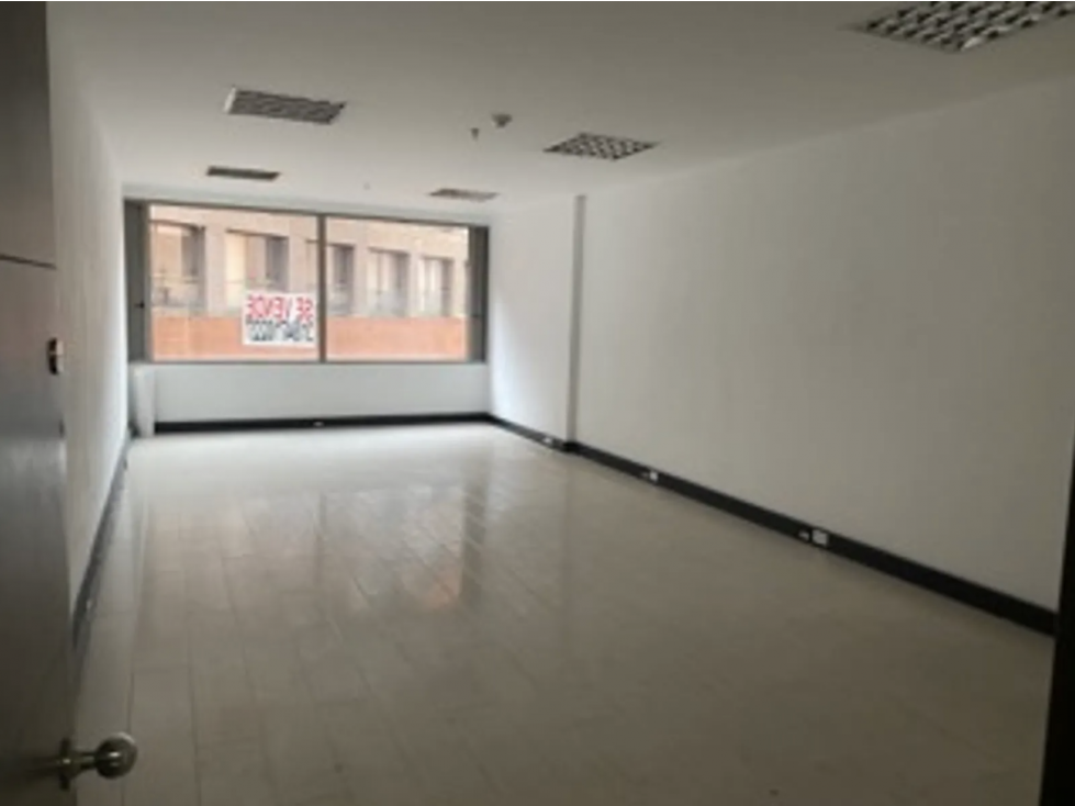 OFICINA EN VENTA CENTRO INTERNACIONAL — foto 2