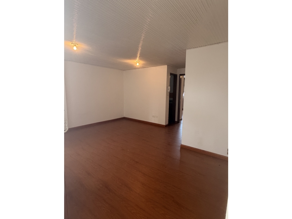 APARTAMENTO ARRIENDO LA CAPUCHINA - 2