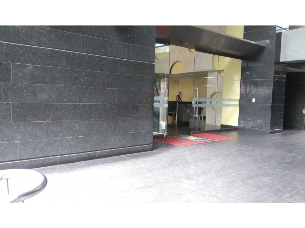 OFICINA EN VENTA CENTRO INTERNACIONAL — foto 5