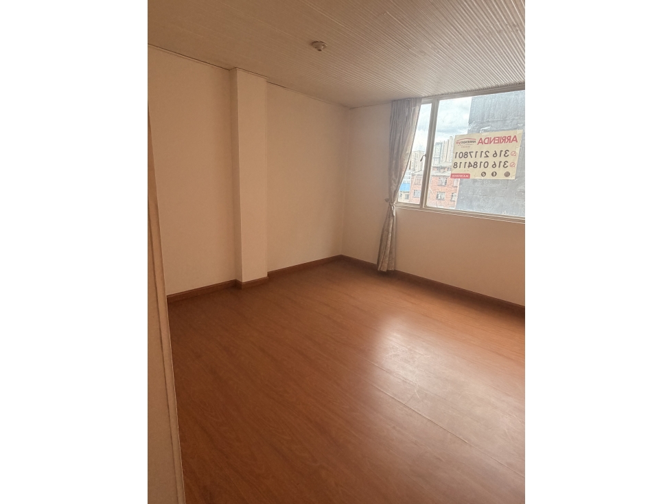 APARTAMENTO ARRIENDO LA CAPUCHINA - 6