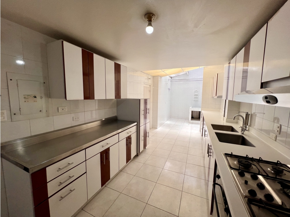 Venta Casa La Alahambra Bogotá — foto 5