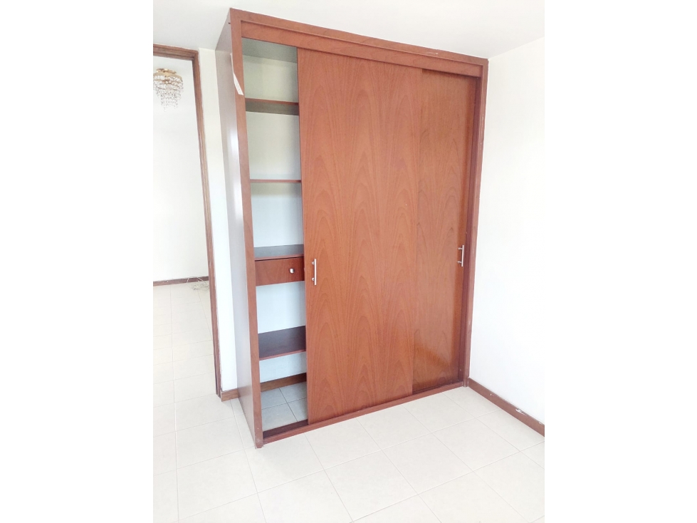 APARTAMENTO EN VENTA EN LAURELES SECTOR COLORES — foto 6