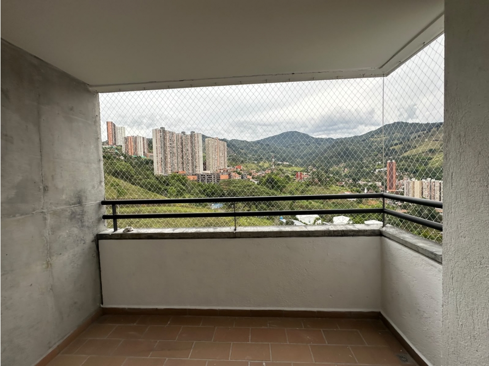apartamento en arriendo en sabaneta sector la doctora - 4