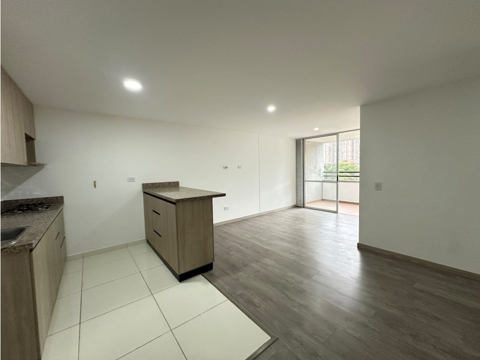 apartamento en arriendo en sabaneta sector la doctora - 1