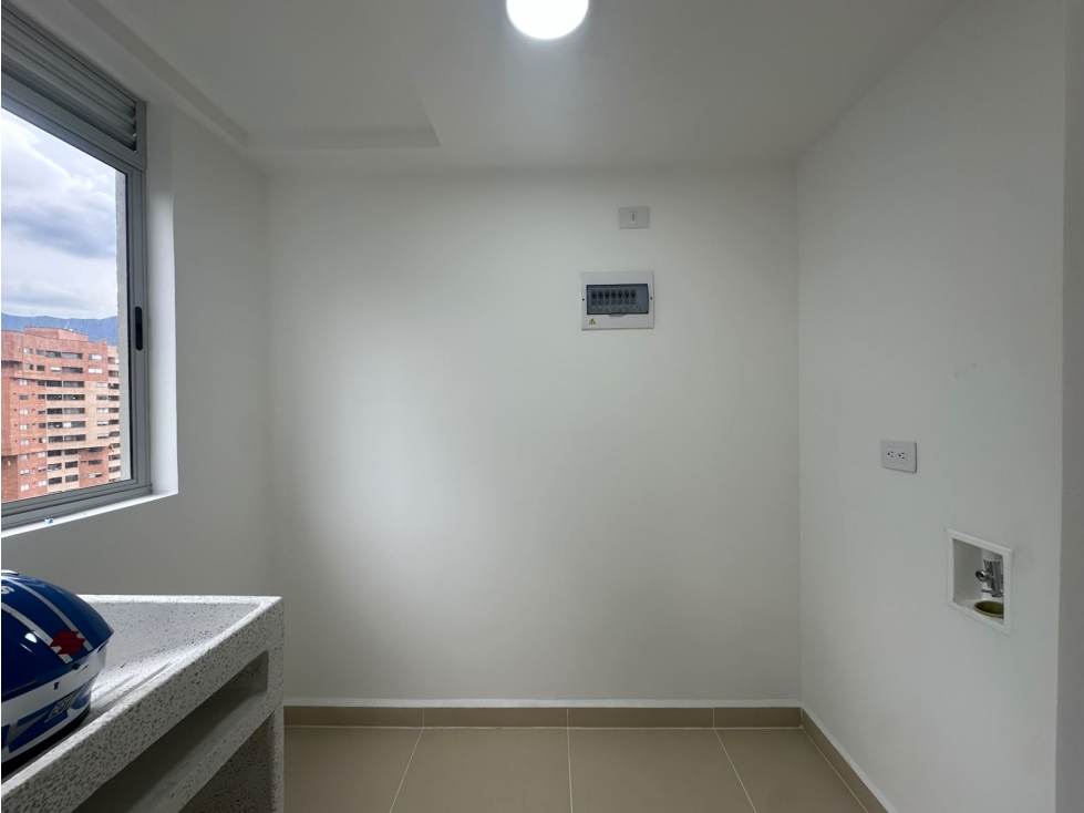 Apartamento en Arriendo en sabaneta Antioquia sector las lomitas — foto 5