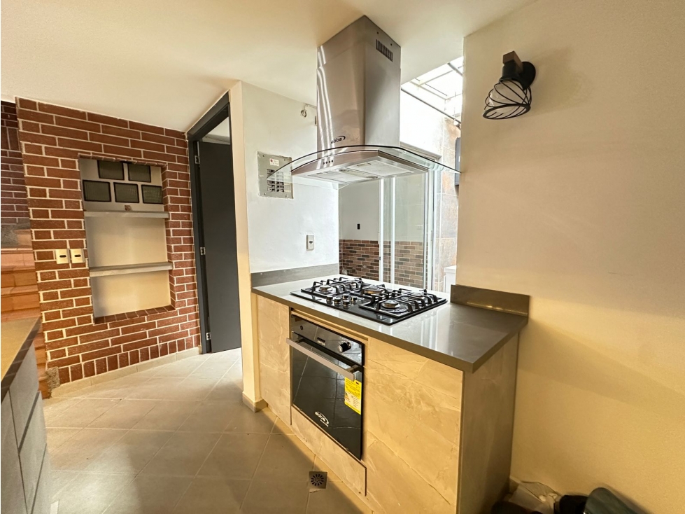 Casa en Venta en Itagüí Suramérica precio de oportunidad — foto 3