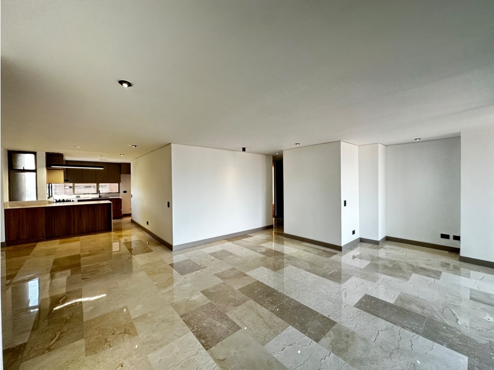 Apartamento en Arriendo en Medellín barrio el Poblado Zona Plana