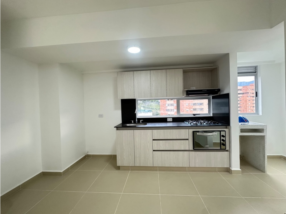 Apartamento en Arriendo en sabaneta Antioquia sector las lomitas — foto 4
