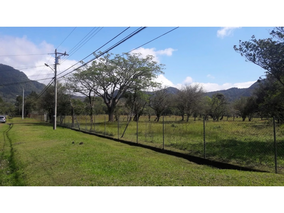 Terreno en venta en El Valle de Antón | 9,228 m² planos - 1