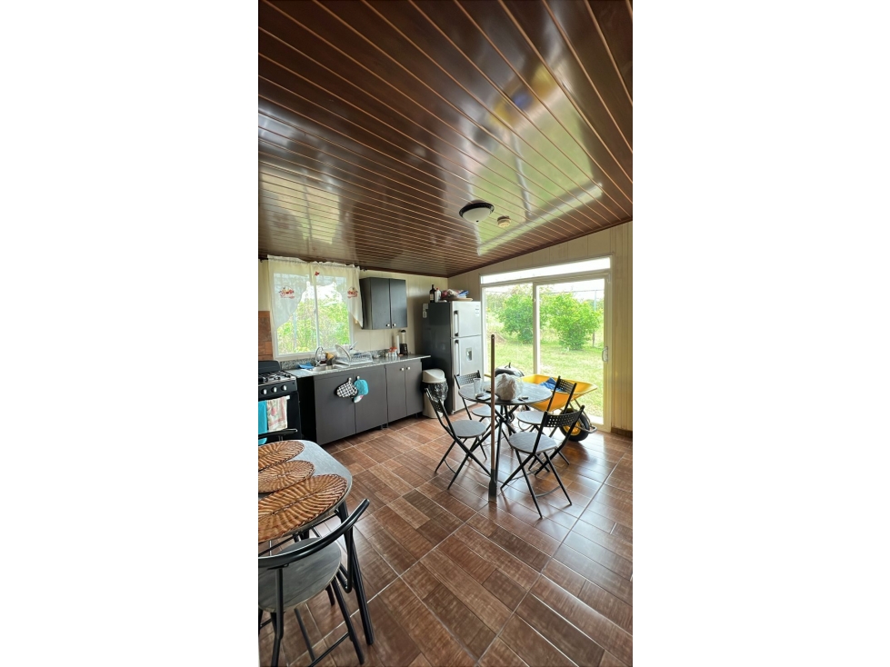 Vendo residencia ubicada en Coronado