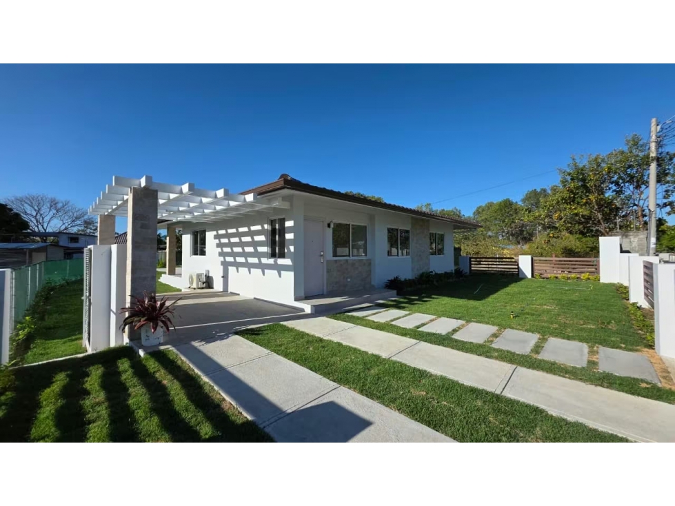 Casa en Venta en Punta Barco | 605m² con Piscina Nueva a Estrenar — foto 2