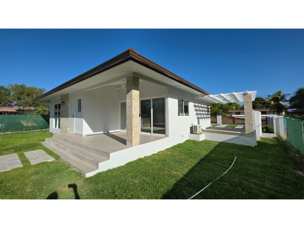 Casa en Venta en Punta Barco | 605m² con Piscina Nueva a Estrenar — foto 5