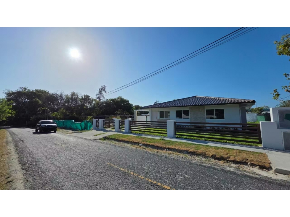 Casa en Venta en Punta Barco | 605m² con Piscina Nueva a Estrenar — foto 4