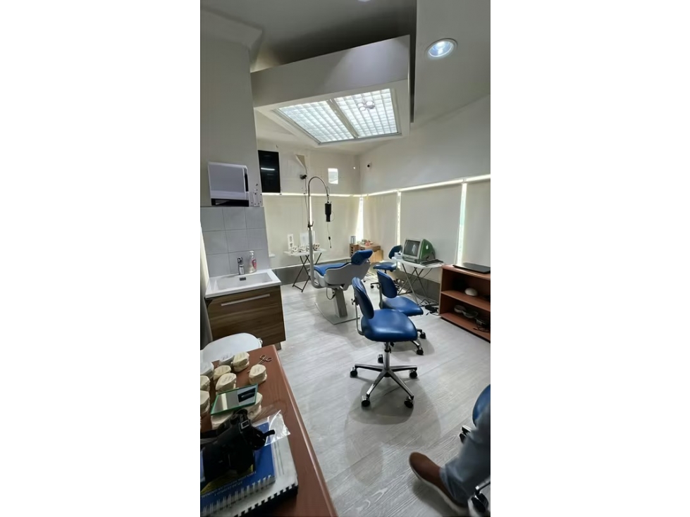 Clínica odontológica en alquiler en El Cangrejo | 300 m² equipada — foto 3