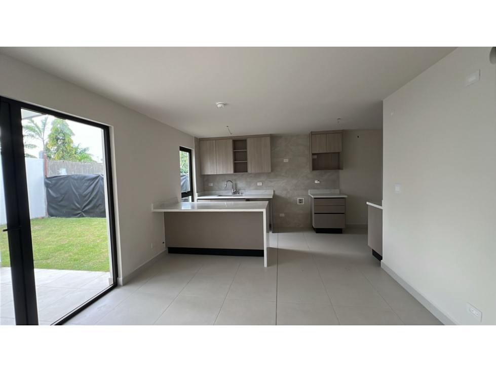 Vendo Hermosa Casa ubicada en Costa Sur-Costa Linda Mod. Villanova — foto 5