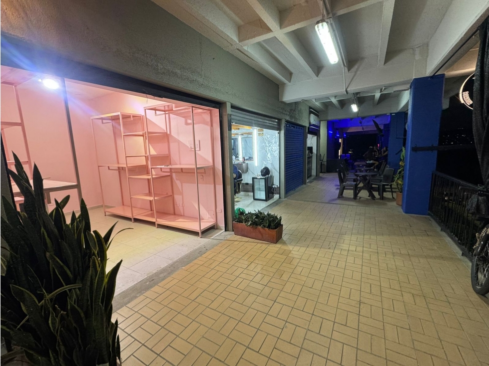 local mall Comercial Paisajes