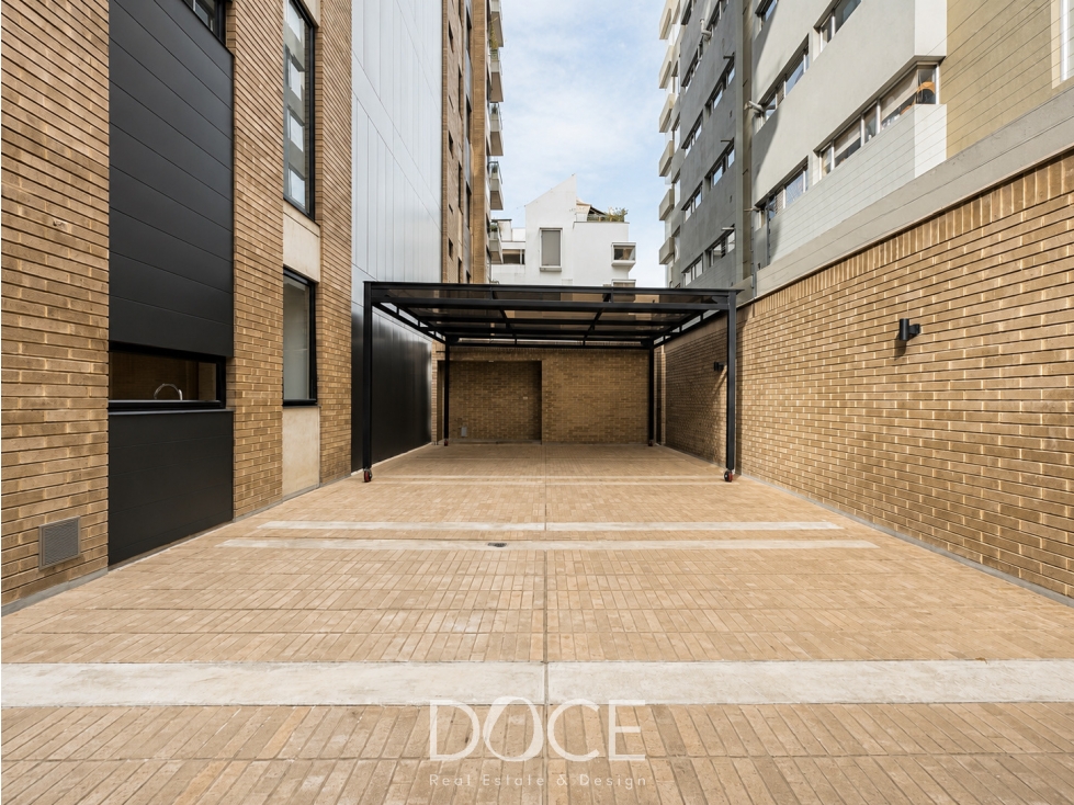 APARTAMENTO CON TERRAZA EN VENTA| LA CABRERA — foto 3