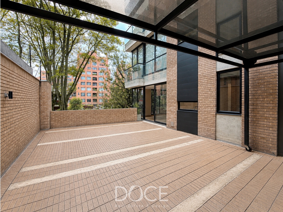 APARTAMENTO CON TERRAZA EN VENTA| LA CABRERA — foto 2