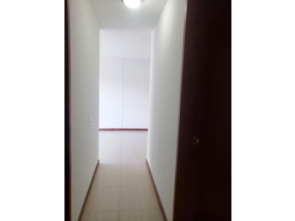 VENDO APARTAMENTO EN PRADOS DEL NORTE - BUENO MADRID — foto 4