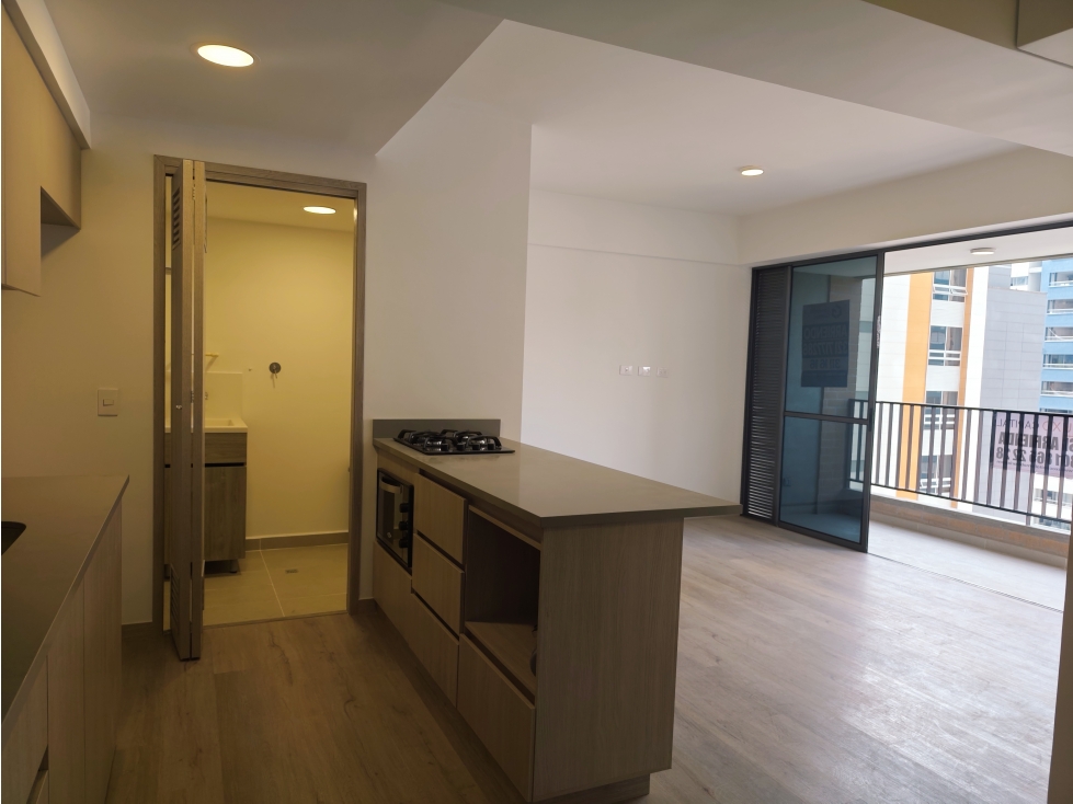 Arriendo apartamento sector Ciudad del Rio .