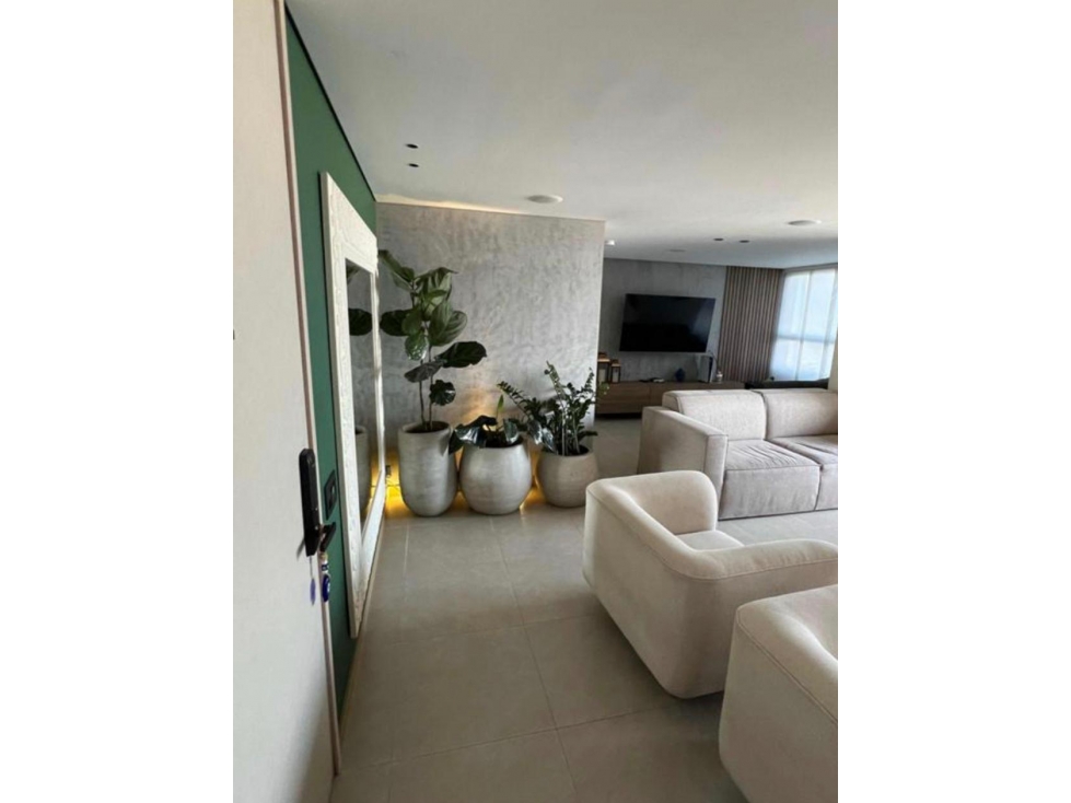 Easpectacular apartamento en las palmas