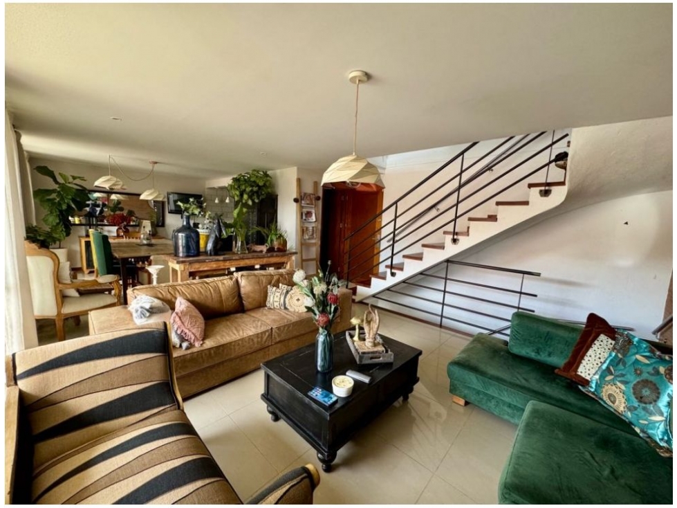 HERMOSA CASA EN LA LOMA DEL CHOCHO — foto 2