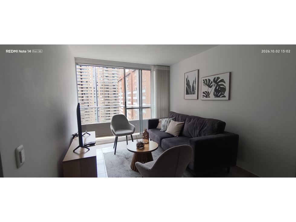 Arriendo apartamento amoblado Medellín sector ciudad de Rio — foto 2