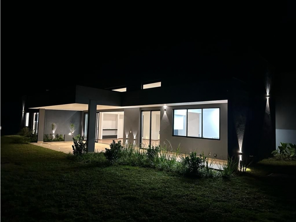VENTA SENDEROS DE FIZEBAD - EL RETIRO - SOLO UN NIVEL — foto 3