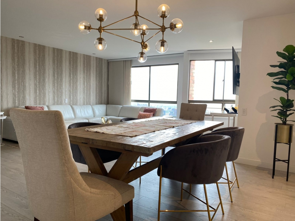 APARTAMENTO REMODELADO - POBLADO - PORTÓN EL CAMPESTRE — foto 4