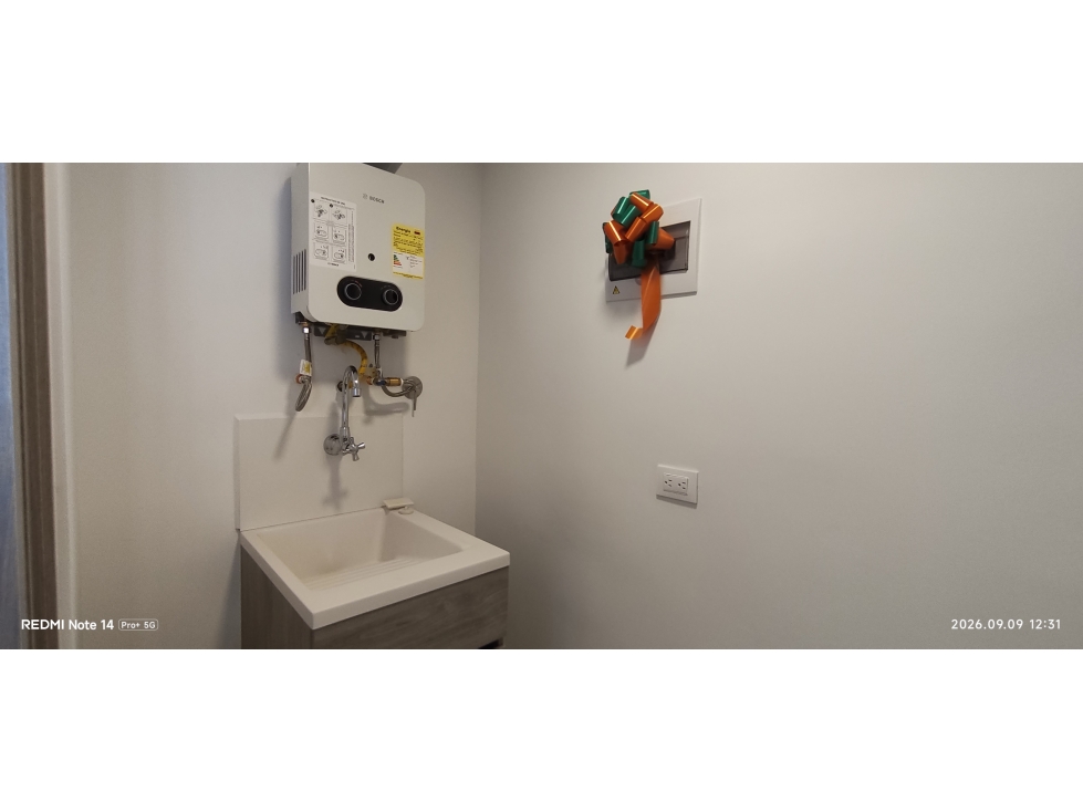 Arriendo apartamento Medellín Sector ciudad del Río. — foto 4