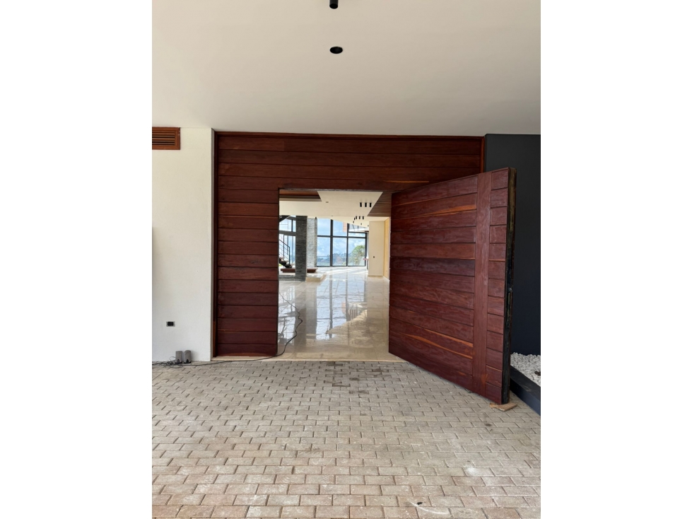 ESPECTACULAR MANSION PARA ESTRENAR — foto 5