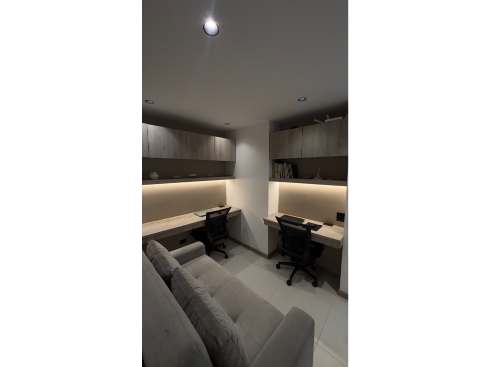 APARTAMENTO MODERNO EN LOS COLORES — foto 6