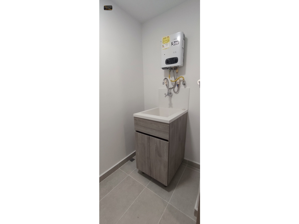 Arriendo apartamento en Medellín sector Ciudad del Rio — foto 6