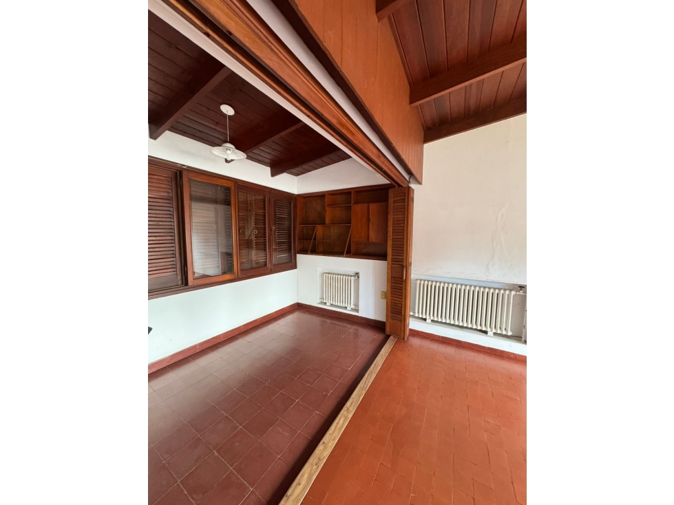 CASA EN VENTA - CENTRO RAUCH - 4