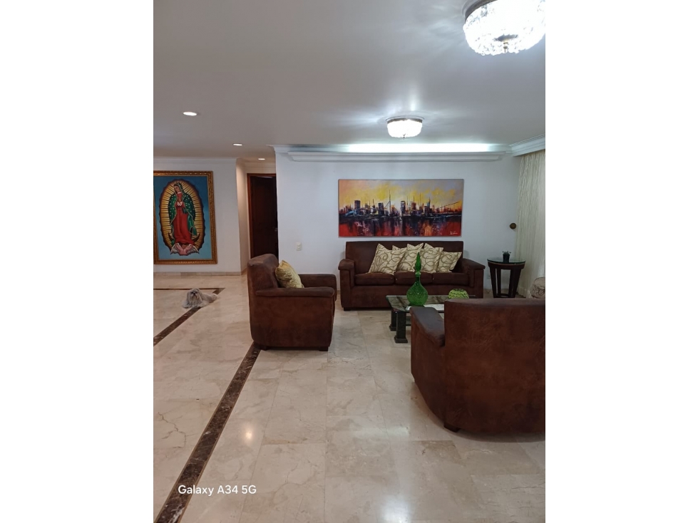 Vendo apartamento en Laureles - terraza - parqueadero doble