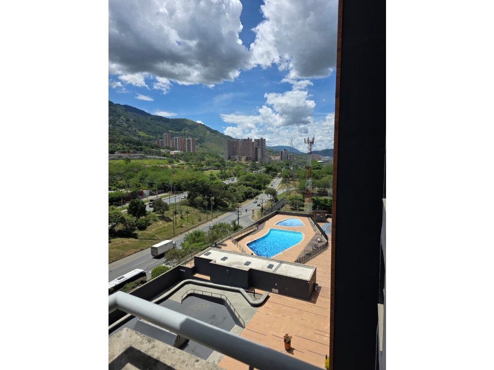 Vendo apartamento 3 alcobas + estudio en Ceiba del Norte - Bello — foto 2
