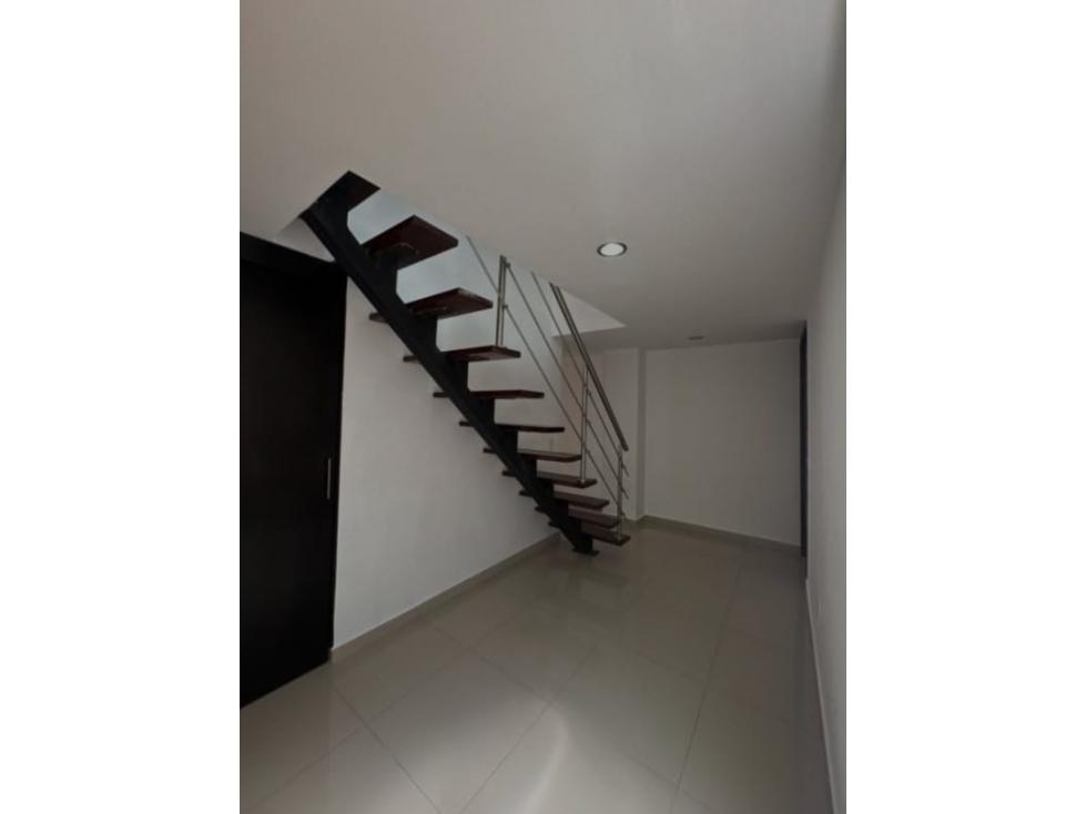 Vendo apartamento dúplex Laureles 134 m² — foto 4
