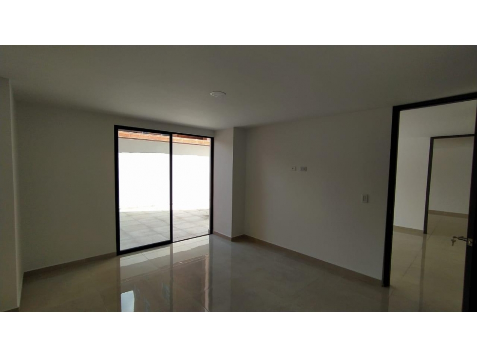 Apartamento La Castellana - Balcón y Edificio Inteligente 190 m² — foto 4